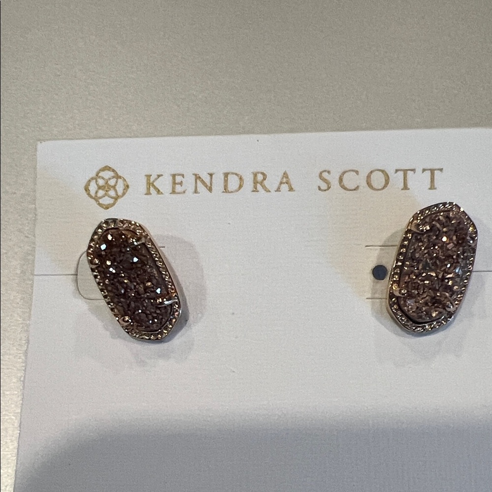 NWT Retired Kendra Scott Sparkling Rose Gold Ellie Earrings all Rose Gold!
